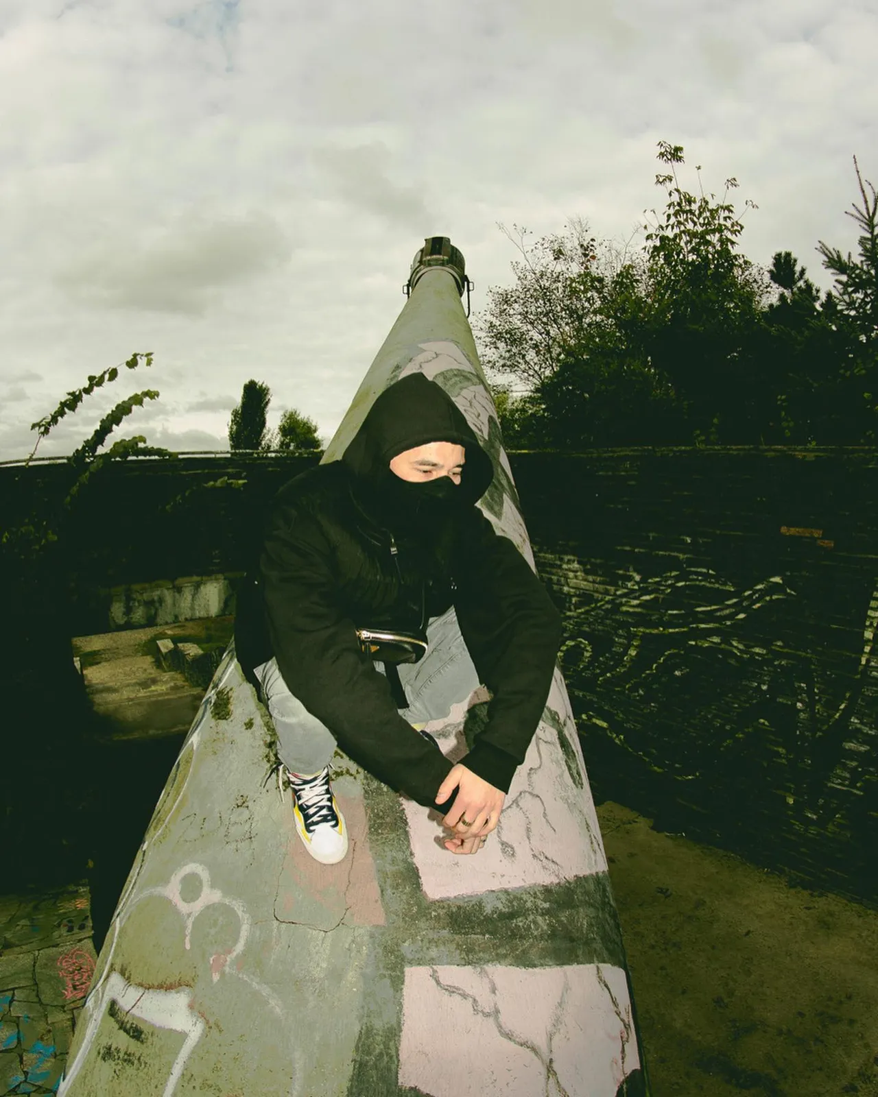 OBLADAET (@obladaet), photographed by playbodya, 2019